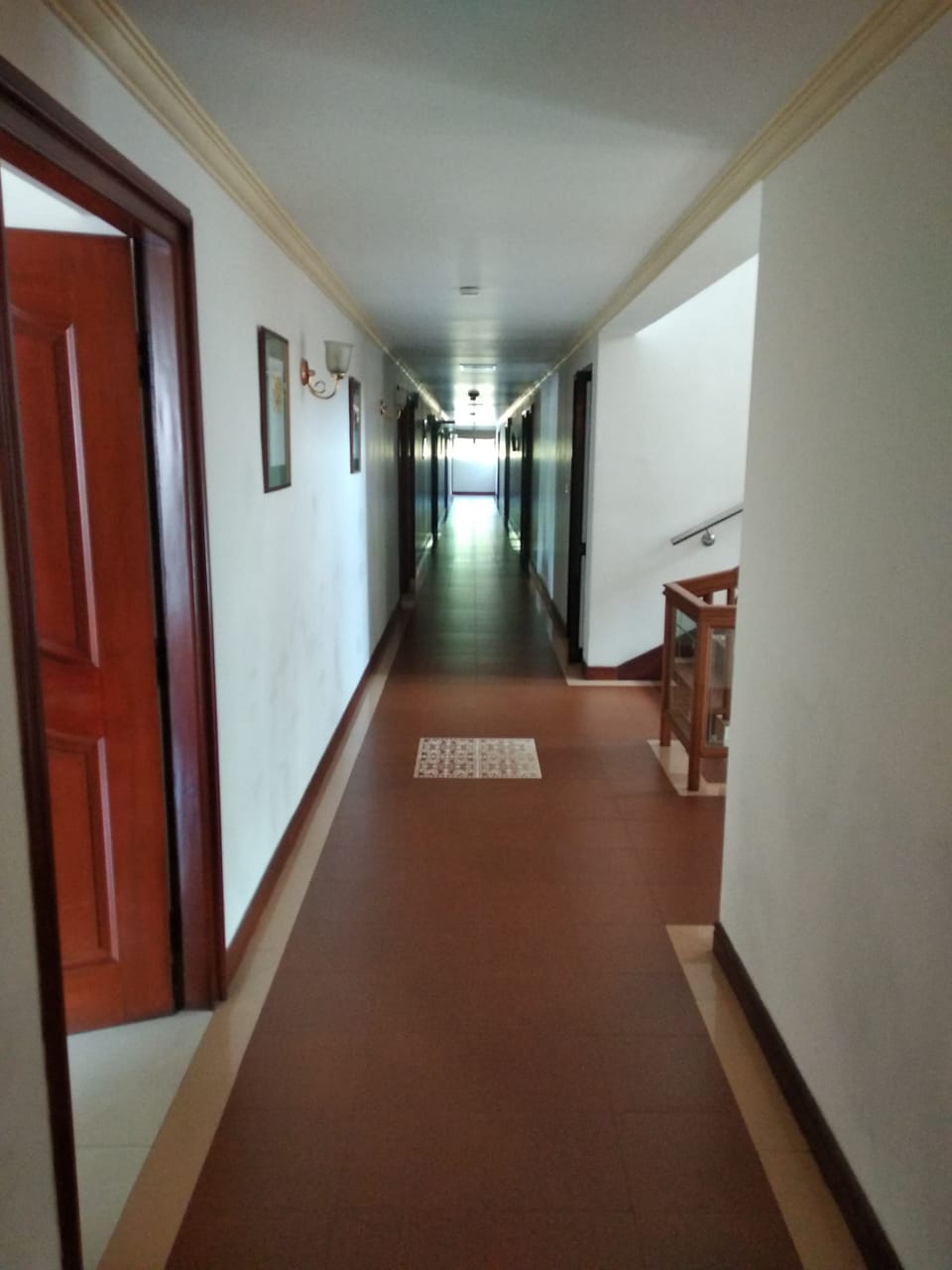 Issacs Residency Hotel in Munnar