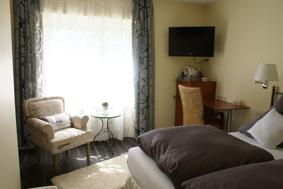Double Room | Premium bedding, down comforters, minibar, in-room safe