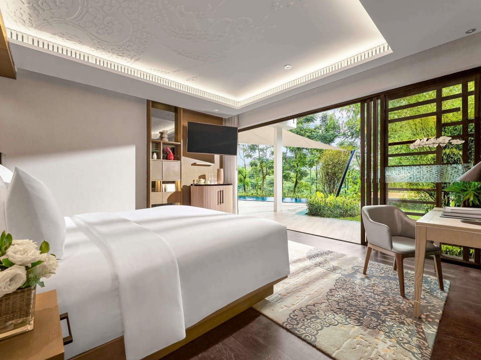 Junior Villa, Multiple Beds, Private Pool (Presidential) | Premium bedding, in-room safe, desk, laptop workspace