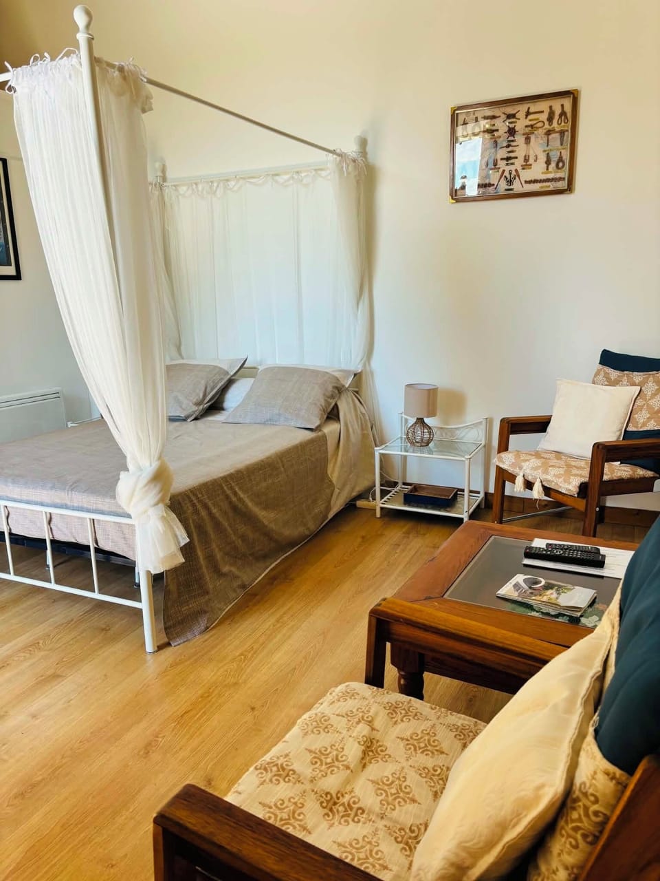  Marguerite room becomes Rochefort room  | 5 bedrooms, down comforters, in-room safe, soundproofing