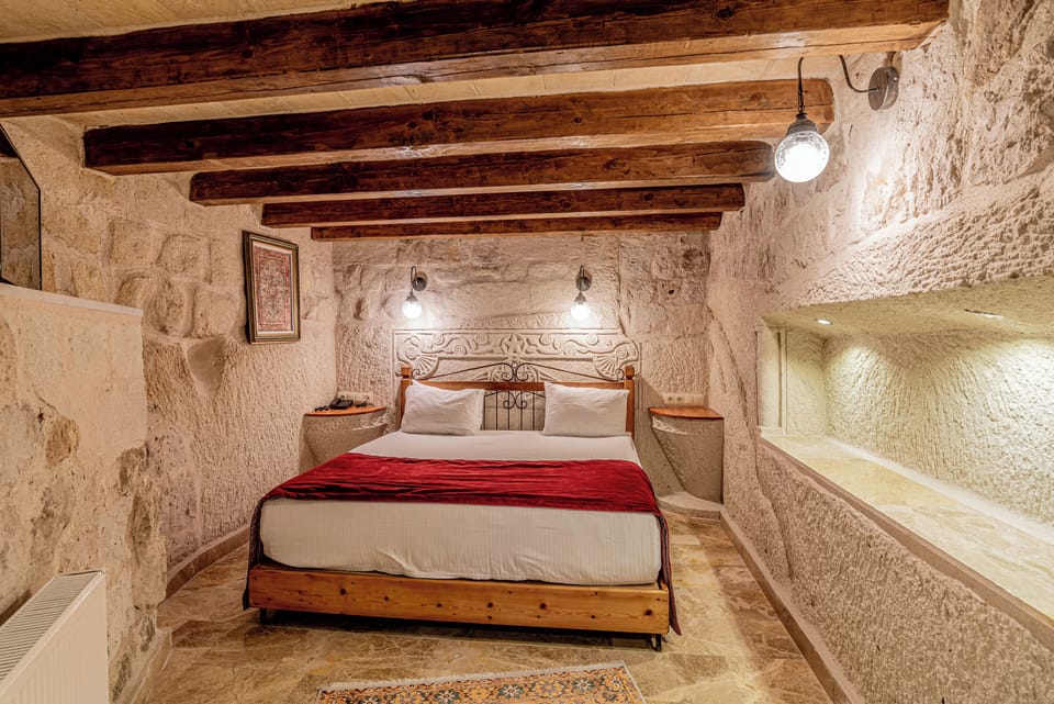 Premium Studio Suite | Premium bedding, minibar, free WiFi, bed sheets