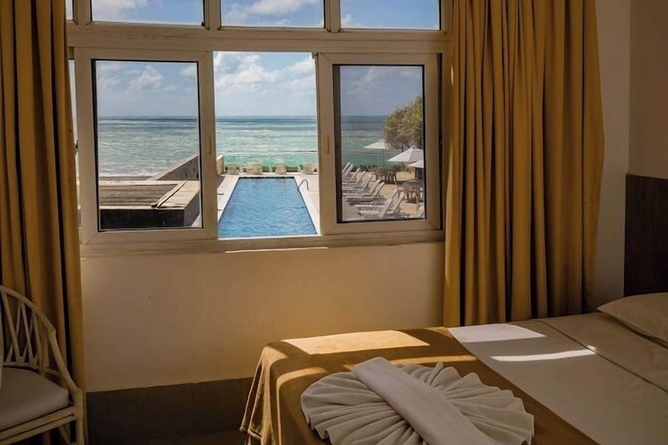 Superior Room, Ocean View | Hypo-allergenic bedding, minibar, in-room safe, blackout drapes