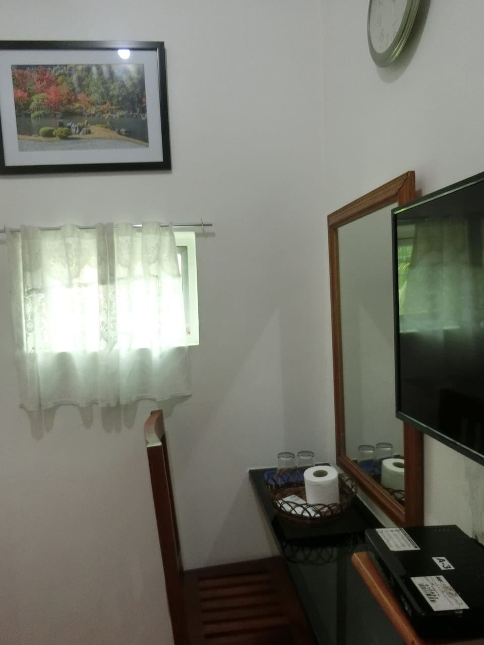 Room amenity