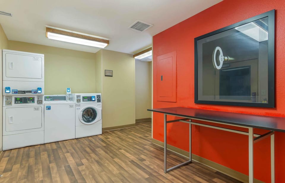 Extended Stay America Suites Atlanta Alpharetta Northpoint W Hotel in Alpharetta