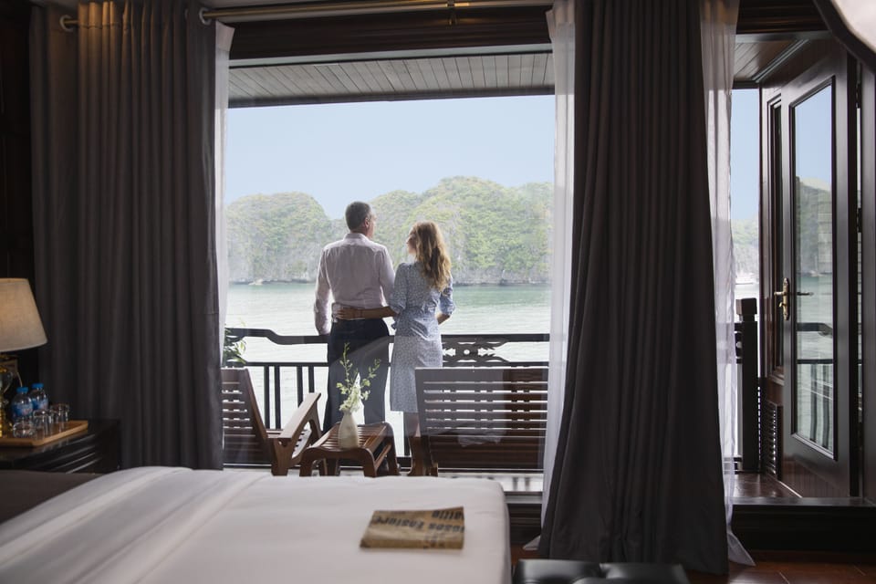 Queen Triple Suite | Minibar, in-room safe, blackout drapes, soundproofing
