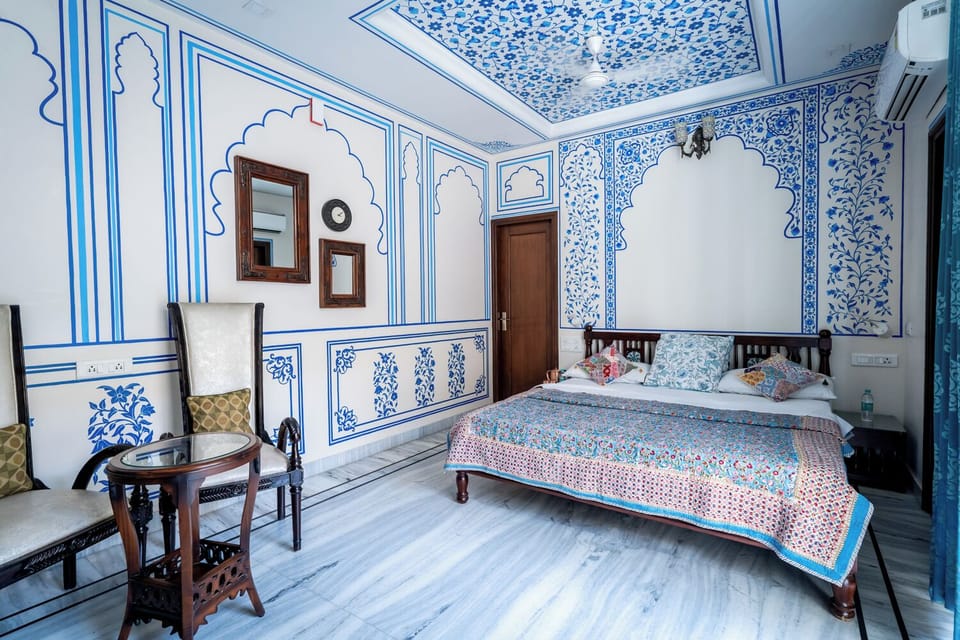 Heritage Classic Room | Individually decorated, individually furnished, free WiFi, bed sheets