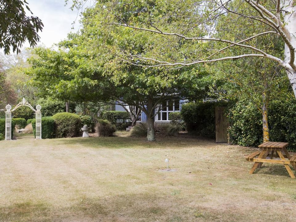 The Claremont Motels & Apartments Motel in Martinborough