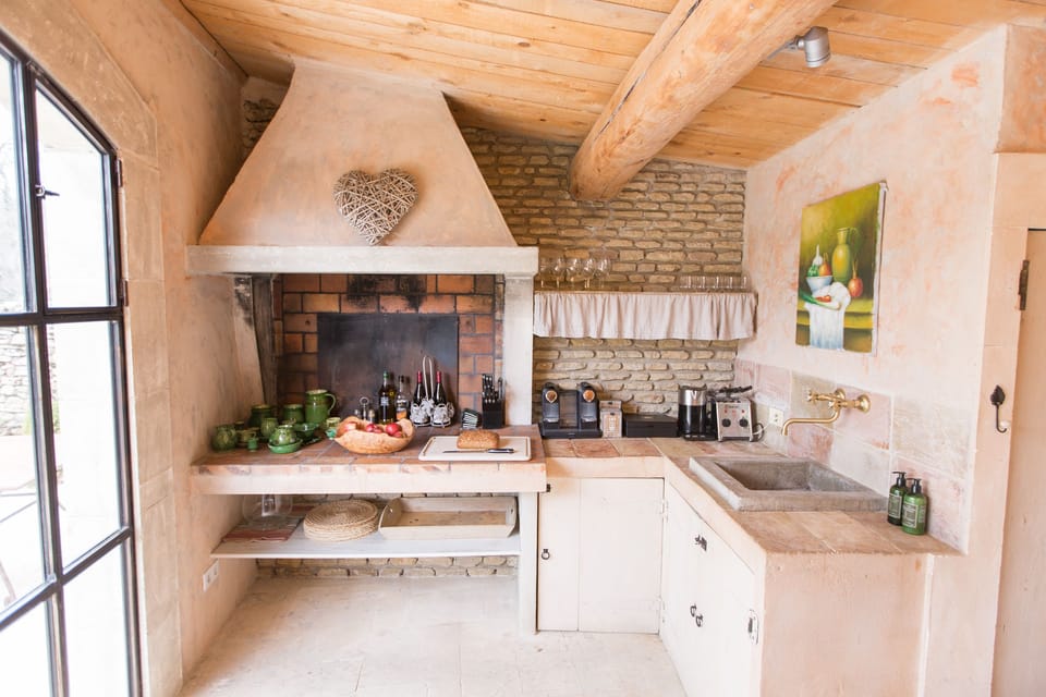 Shared fridge, microwave