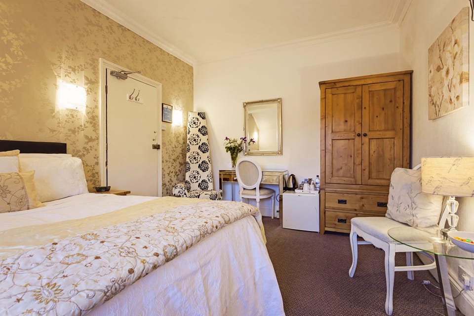 Single Room, Ensuite (Room 4) | WiFi (free)
