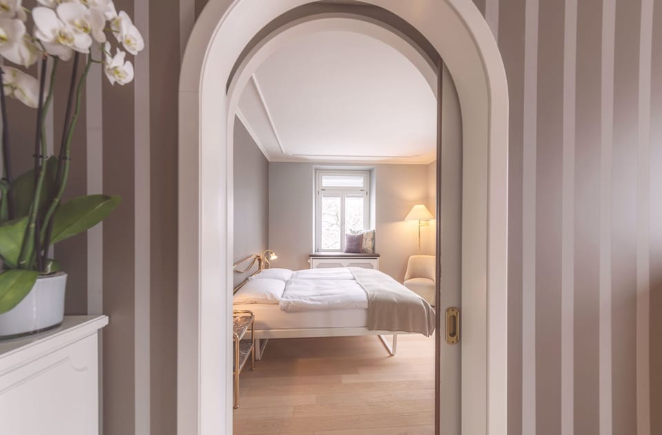 Junior Suite | Minibar, in-room safe, desk, free WiFi