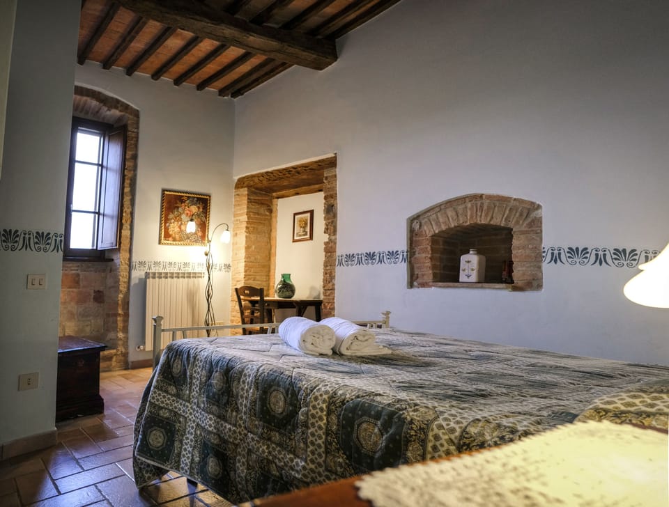 Standard Apartment, 1 Bedroom | 1 bedroom, soundproofing, free WiFi, bed sheets