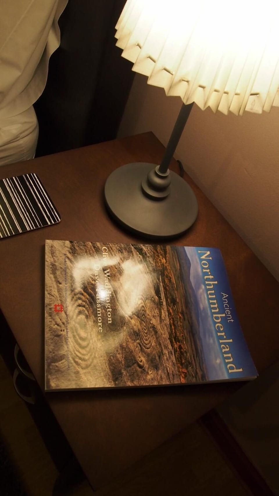 Desk, laptop workspace, iron/ironing board, free WiFi