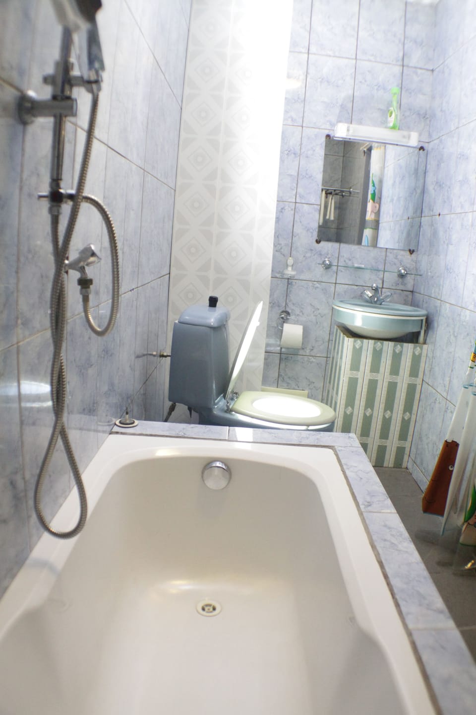 Deluxe Room | Bathroom | Free toiletries, towels
