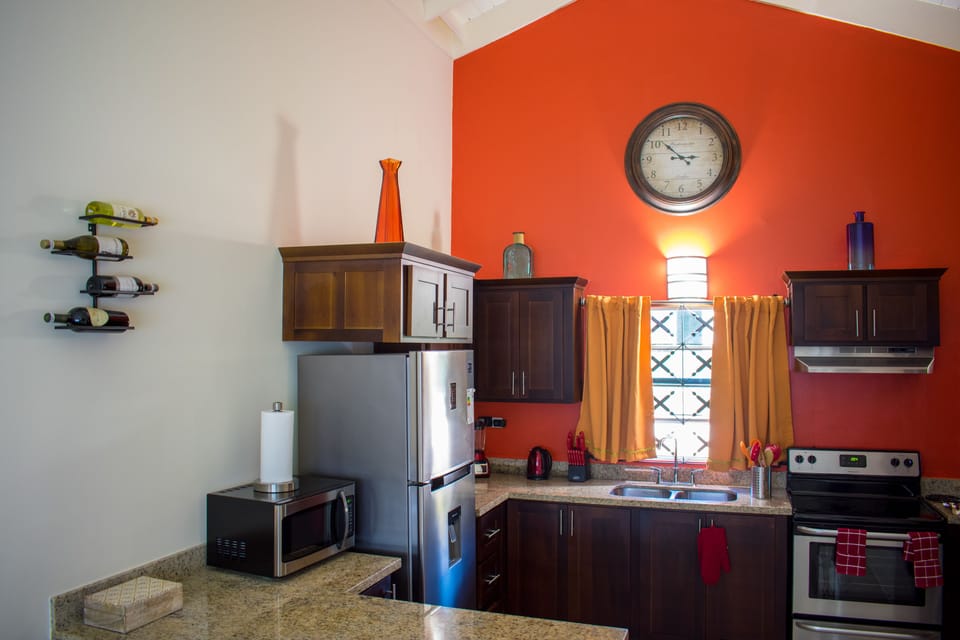 Family Villa, 3 Bedrooms, Garden View | Private kitchen | Coffee/tea maker, full-size fridge, microwave, oven