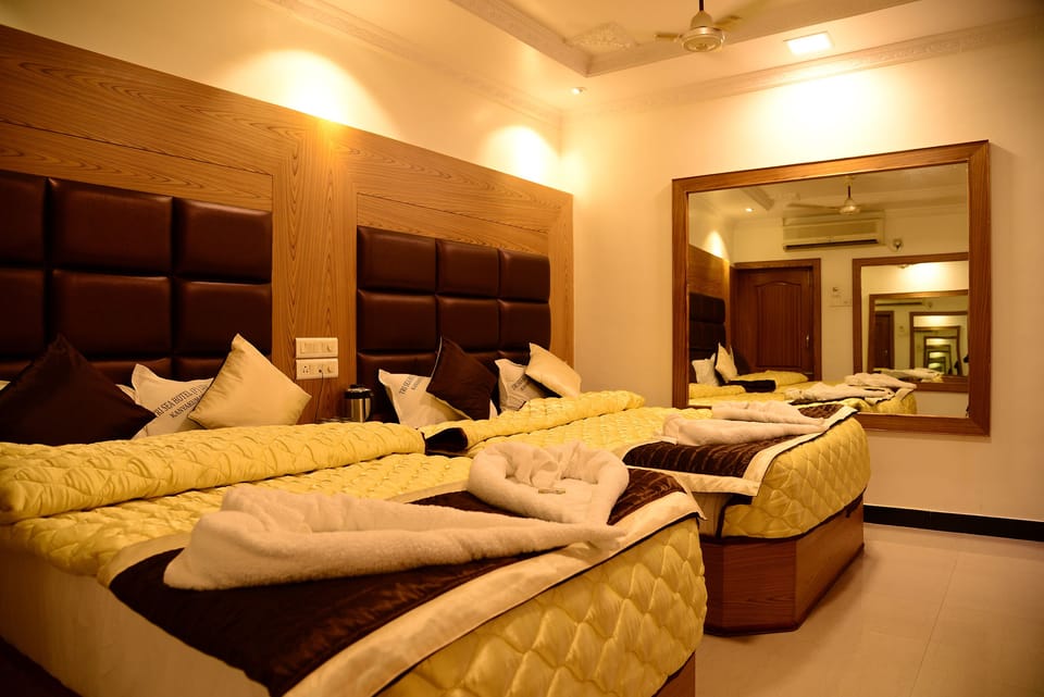 Executive Quadruple Room, 2 Double Beds, Non Smoking, Ocean View | 1 bedroom, in-room safe, desk, free WiFi