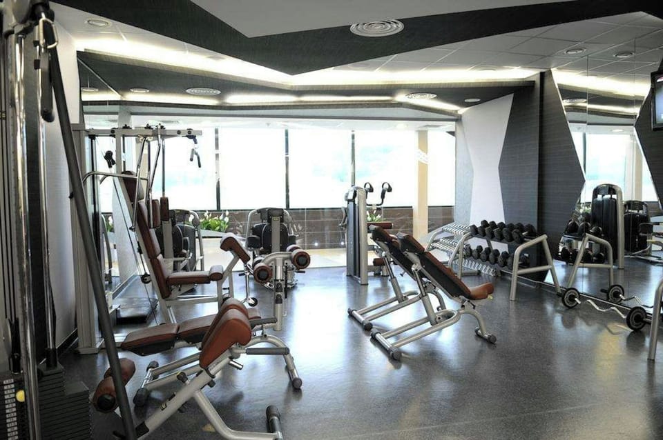 Business V Hotel Hotel in Romania