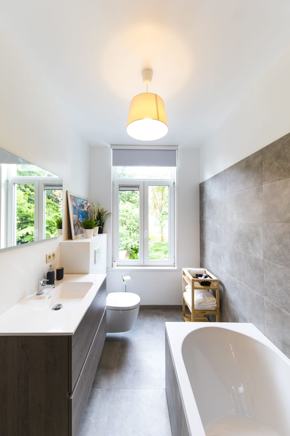 Economy Double Room, 1 Queen Bed | Bathroom | Combined shower/tub, deep soaking tub, rainfall showerhead, hair dryer