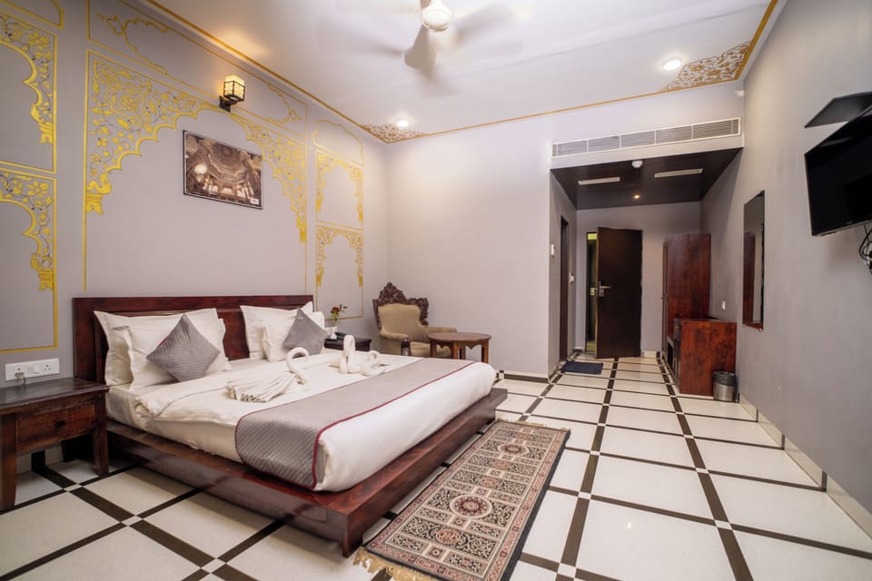 Heritage Royal Room | Premium bedding, Select Comfort beds, in-room safe