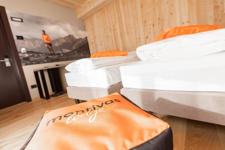 Down comforters, minibar, in-room safe, soundproofing