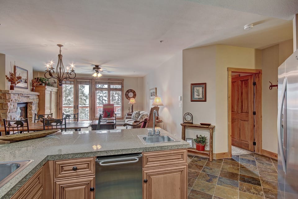 Condo, 2 Bedrooms | Private kitchen | Fridge, microwave, oven, dishwasher