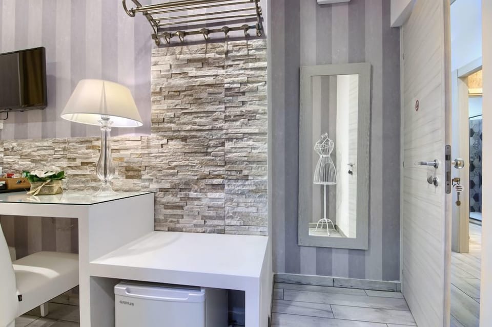 Superior Double or Twin Room | Room amenity