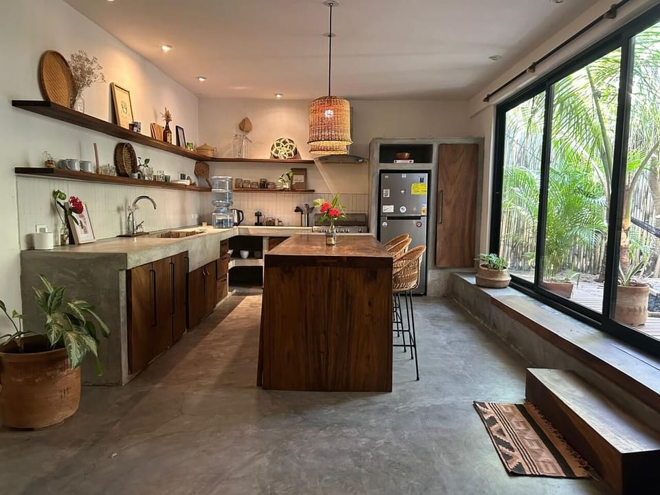 Deluxe Villa, Garden View | Private kitchen