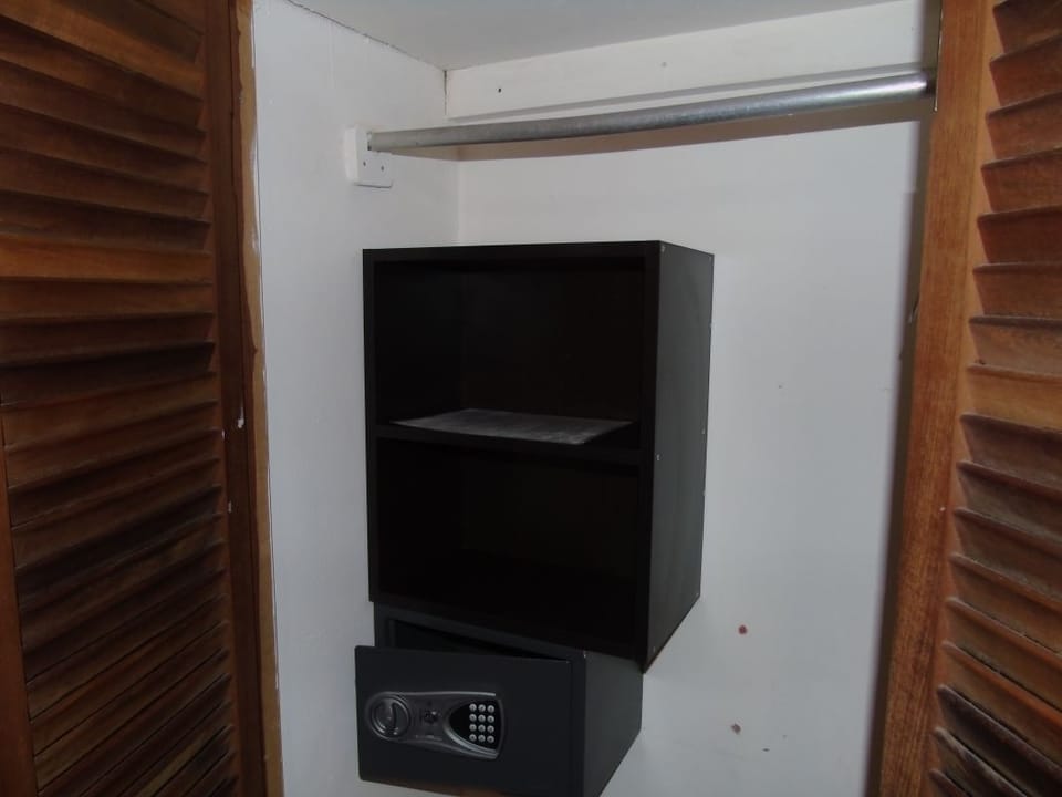 Classic Double Room, 1 Double Bed, Non Smoking | Safe