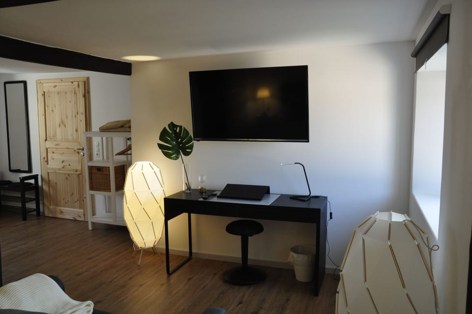 Deluxe Double Room | Blackout drapes, free WiFi, bed sheets