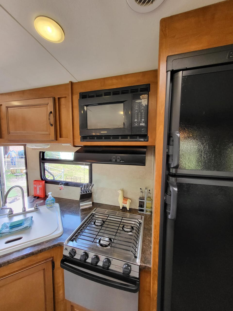 Family Suite, Private Bathroom, Garden View (Nayeli Too Family RV) | Private kitchen