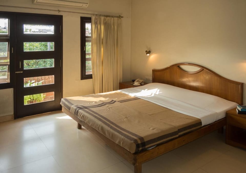 In-room safe, rollaway beds, free WiFi, bed sheets