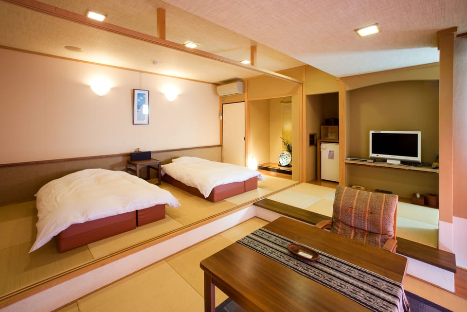 Japanese Style Twin Room 601 with Living Room, Smoking | WiFi (free)