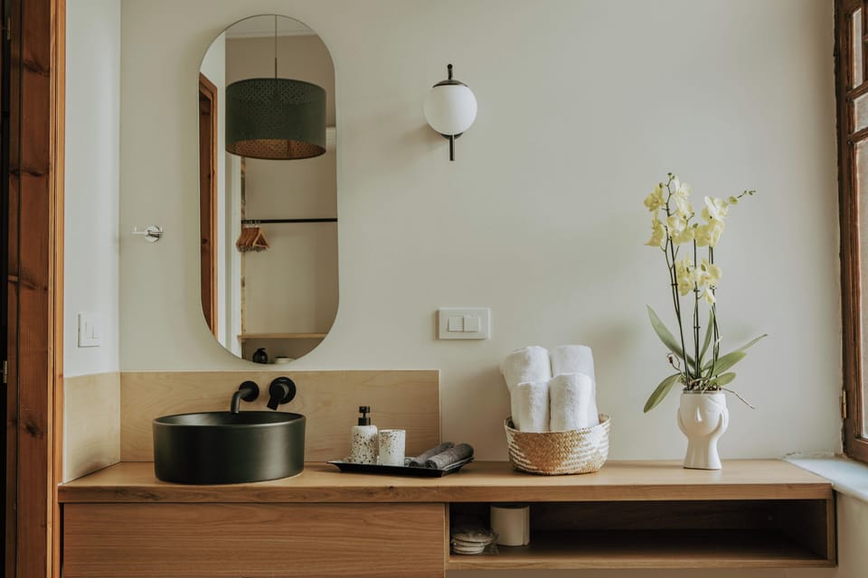 Premium Room, Ground Floor | Desk, laptop workspace, soundproofing, free WiFi