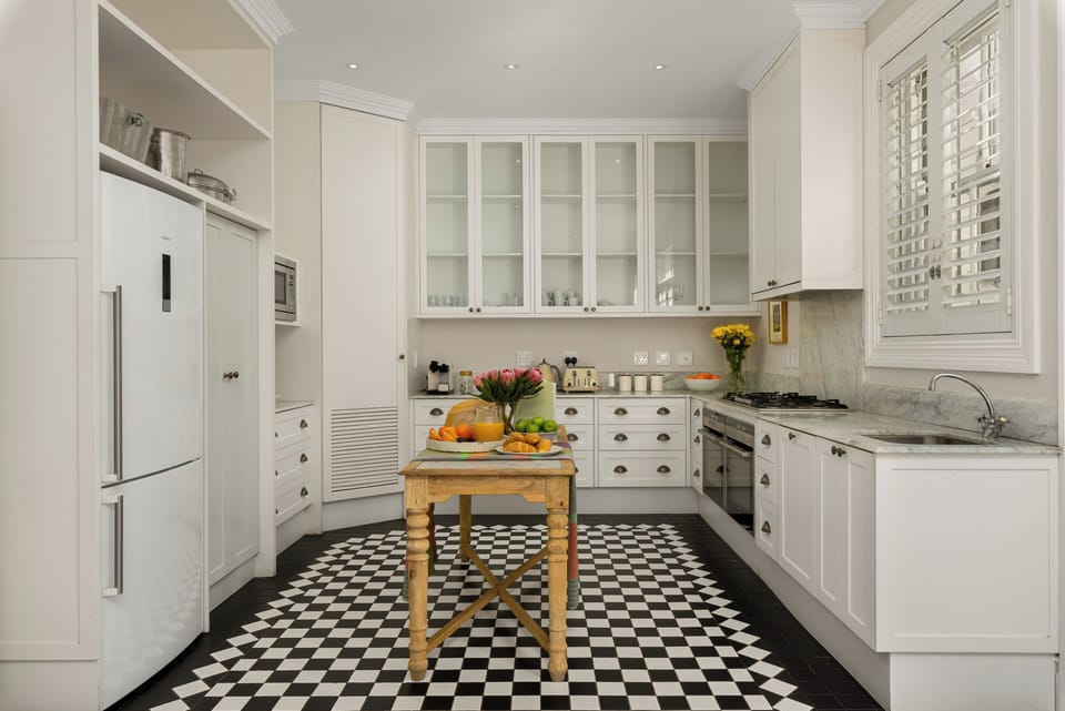 Luxury Villa, 5 Bedrooms | Private kitchen | Full-size fridge, oven, stovetop, dishwasher