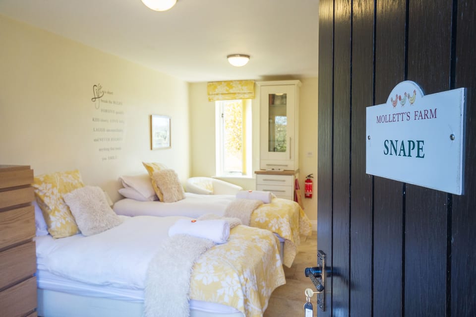 Mollett's Farm Cottage in Suffolk Coastal District