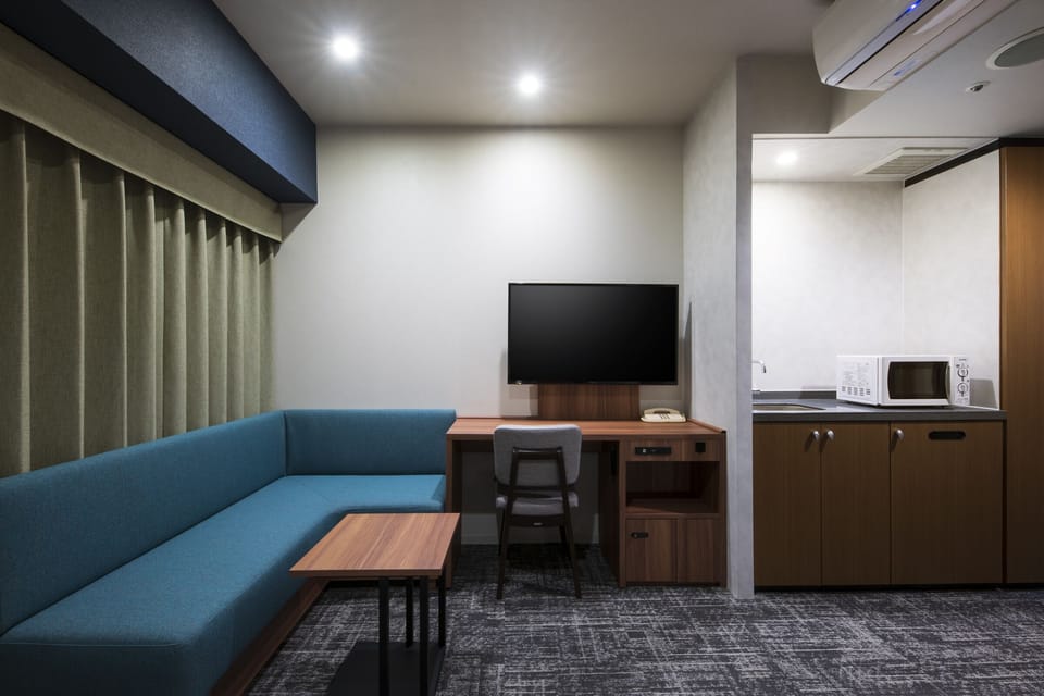 In-room safe, desk, iron/ironing board, free WiFi