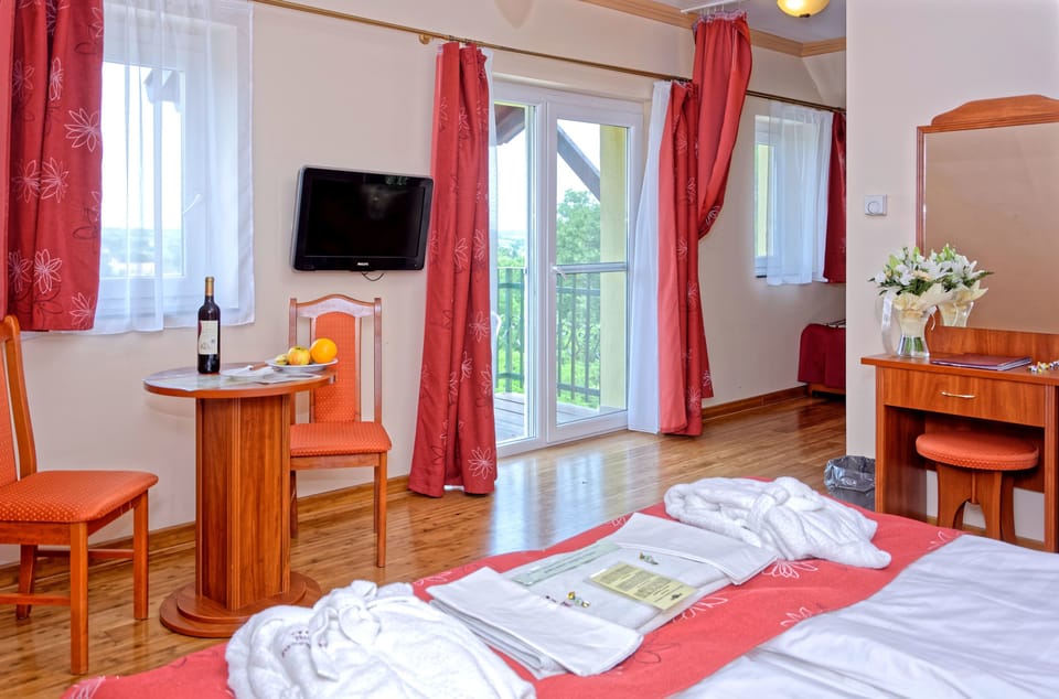 Superior Room with 3 beds | Minibar, in-room safe, desk, soundproofing