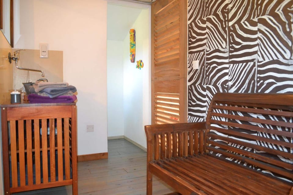 Triple Room, Non Smoking (Tropicale) | Soundproofing, WiFi (free), individually decorated