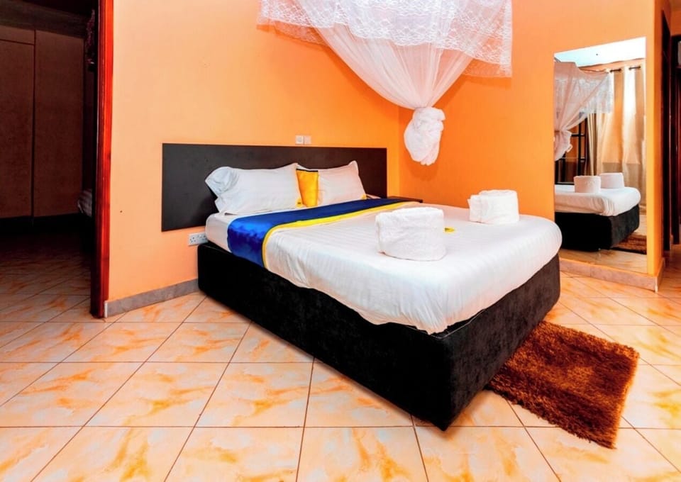 Family Room | Premium bedding, memory foam beds, individually decorated, desk