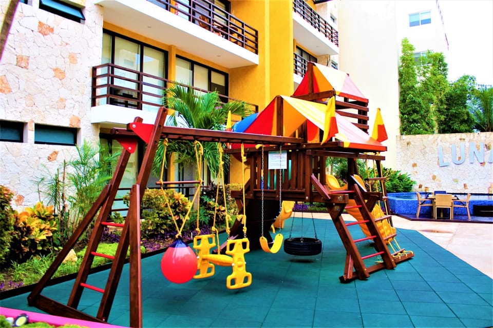 Beautiful 2BR Condo in the middle of Playa del Carmen by Happy Address Apartment in Playa del Carmen