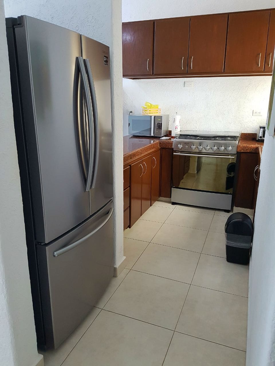 Apartment, 2 Bedrooms | Private kitchen | Fridge, microwave, stovetop, cookware/dishes/utensils
