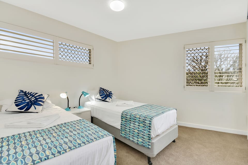 Panoramic Apartment, 2 Bedrooms, Ocean View | 2 bedrooms, WiFi (free)