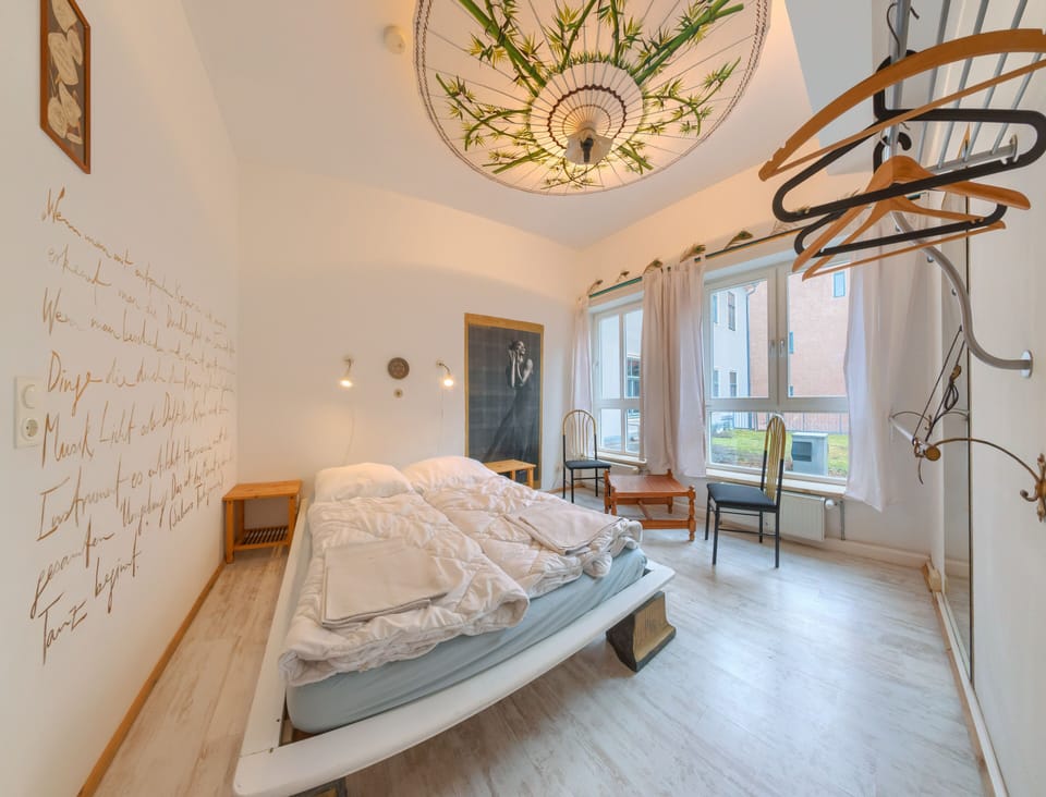 Double Room, Shared Bathroom | Pillowtop beds, in-room safe, individually decorated