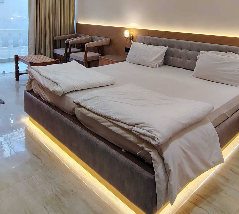 Premium Room | Pillowtop beds, free minibar, individually decorated