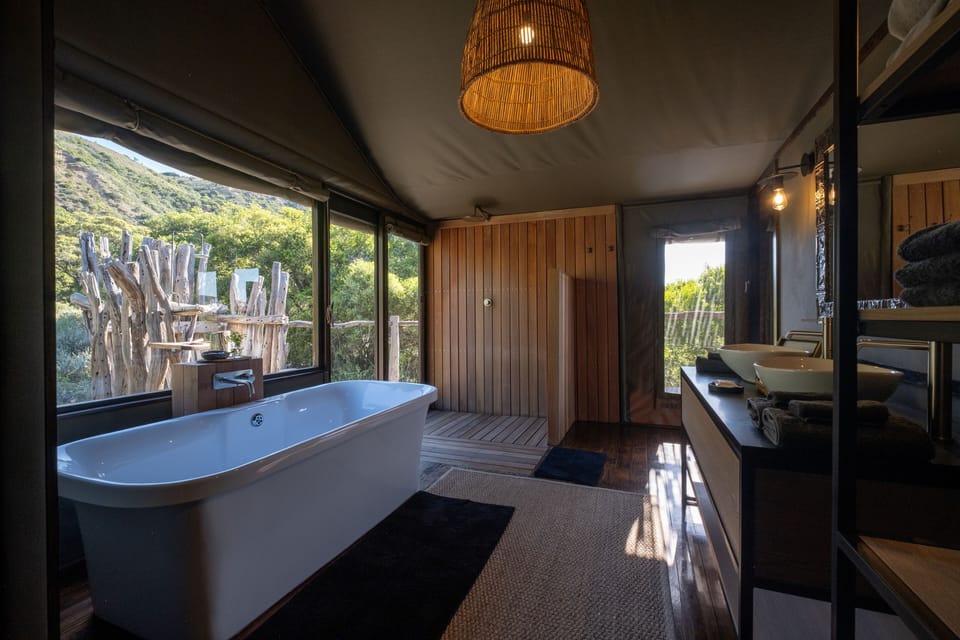Family Tent (Family) | Bathroom | Separate tub and shower, deep soaking tub, designer toiletries