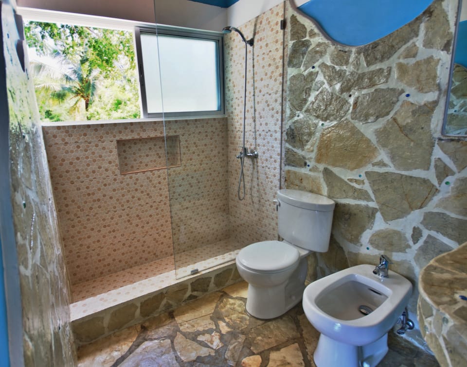 Bathroom shower