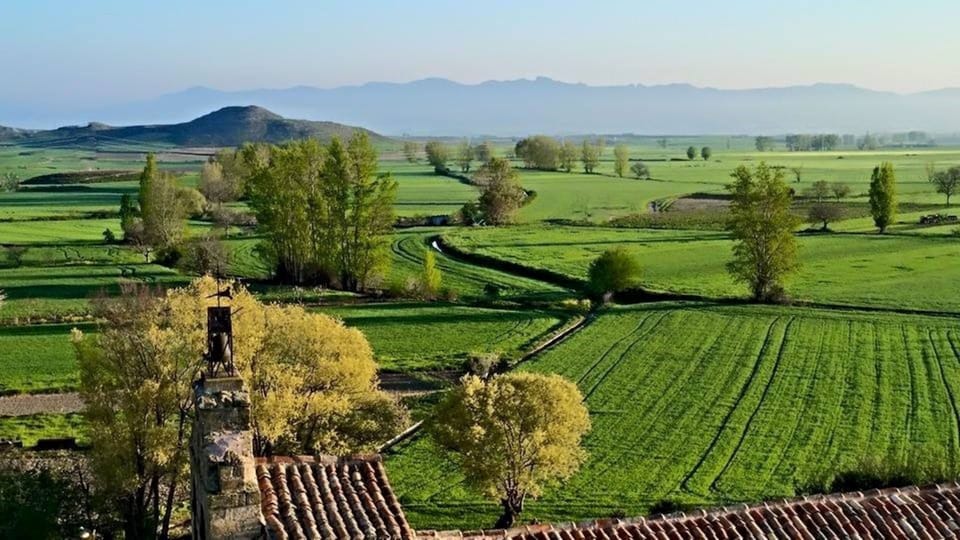 TORRE FUERTE S.XIII Country House in La Rioja