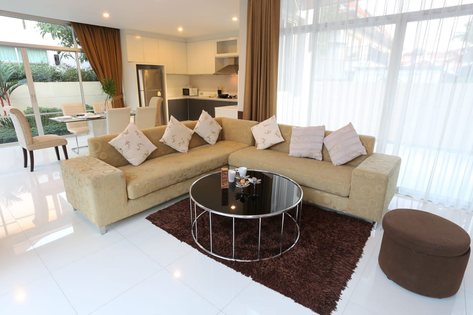 Villa | Living area | Flat-screen TV