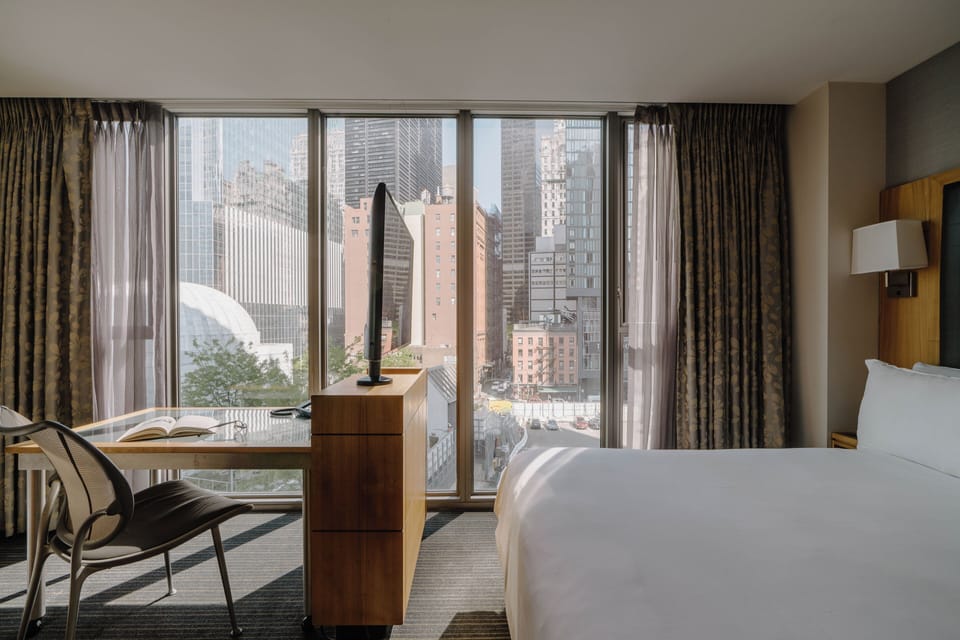 1 bedroom, premium bedding, in-room safe, desk