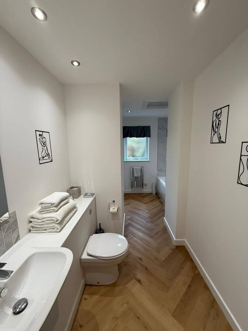 King or Twin Suite | Bathroom | Designer toiletries, hair dryer, bathrobes, slippers