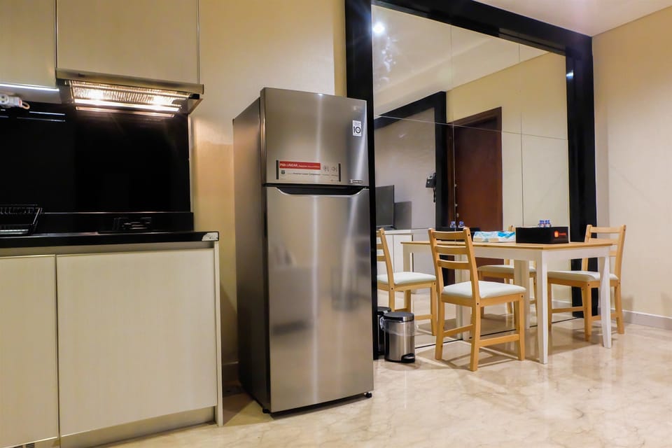 Room | In-room dining